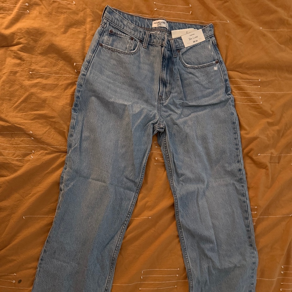 Abercrombie x Jen Reed The Loose - High Rise - Size 28 6R